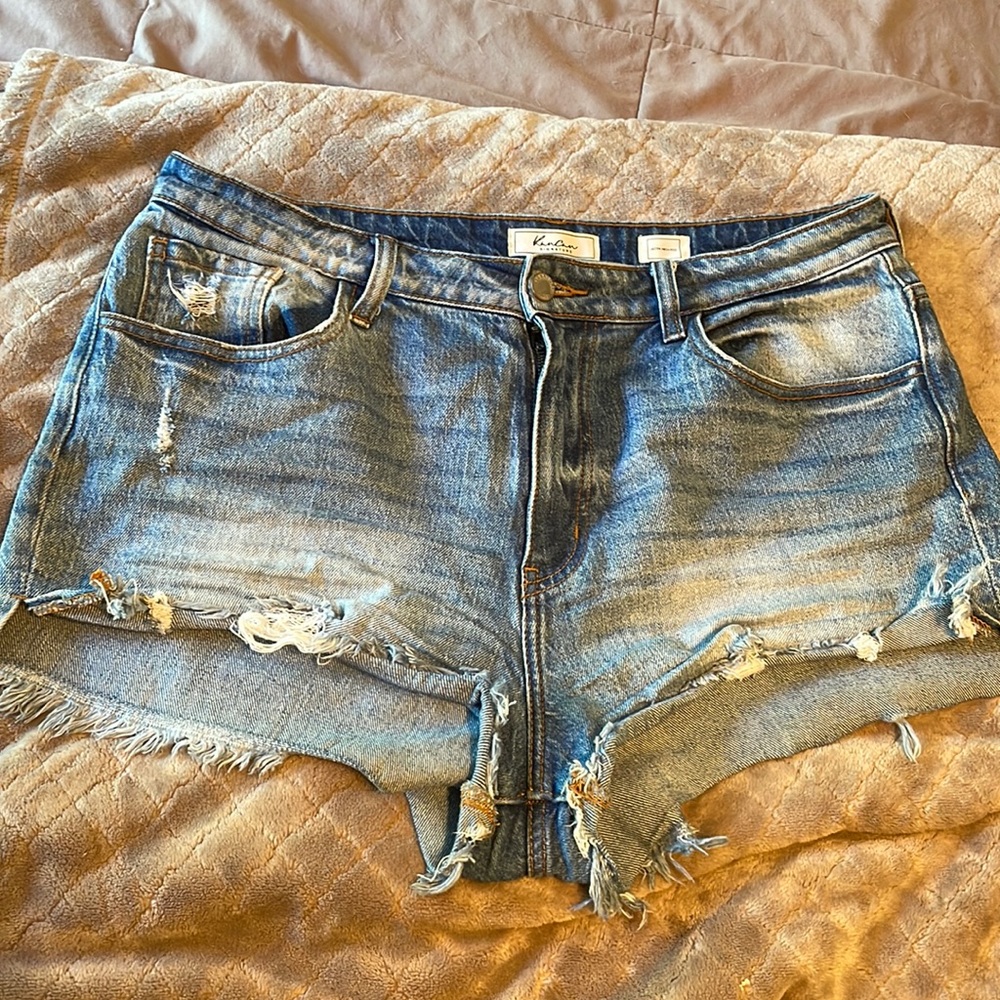 KanCan Cutoff Shorts